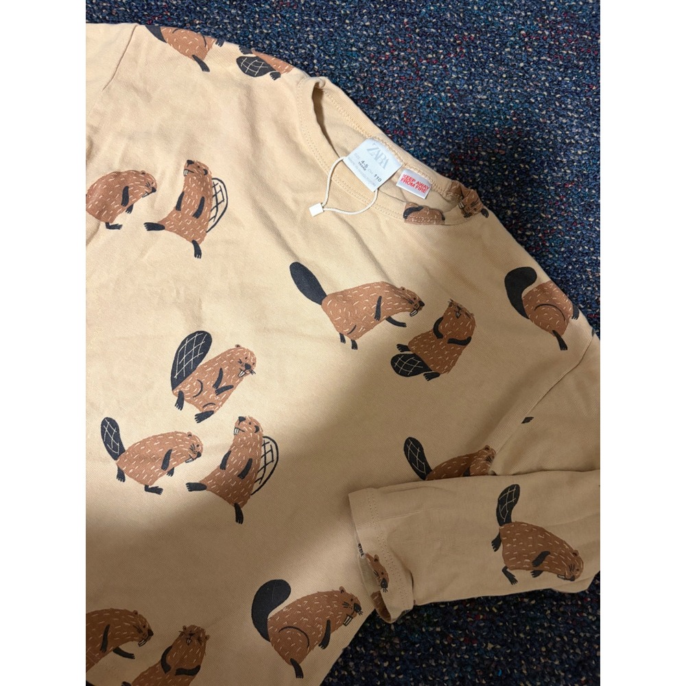 Zara Kids Beaver Print Long Sleeve T-Shirt Tan Animal Graphic Top Size 4-5 110